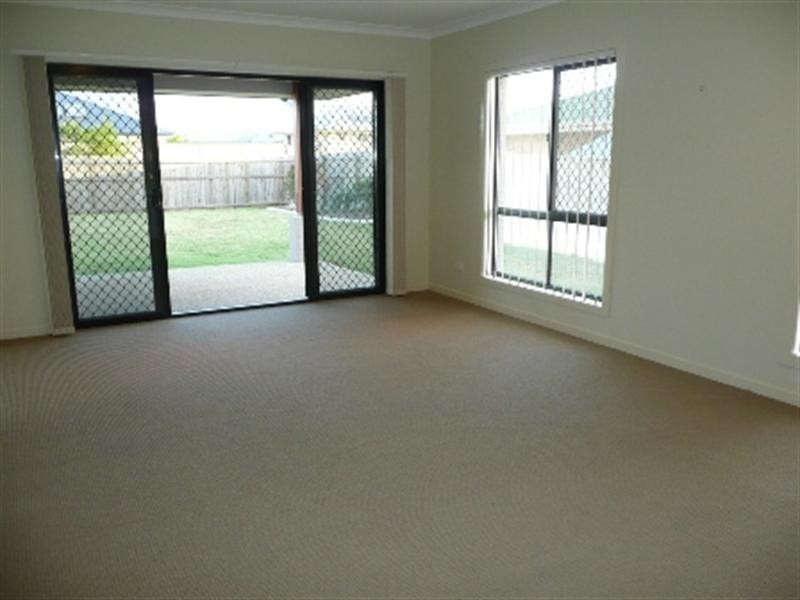 49 MacDonald Drive, Narangba QLD 4504