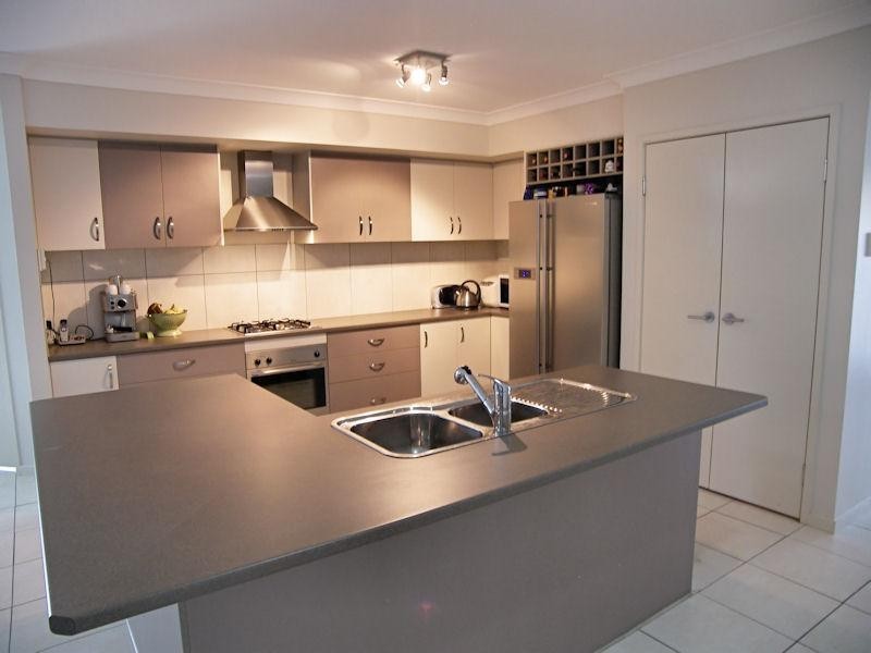 1 Wedgetail Circuit, Narangba QLD 4504