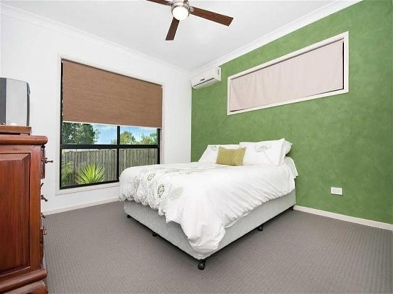 1 Wedgetail Circuit, Narangba QLD 4504