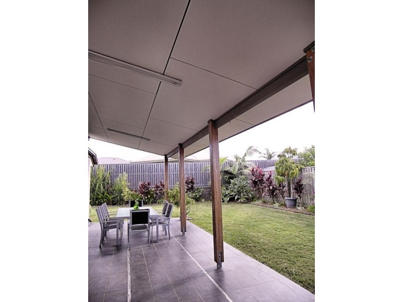 1 Wedgetail Circuit, Narangba QLD 4504