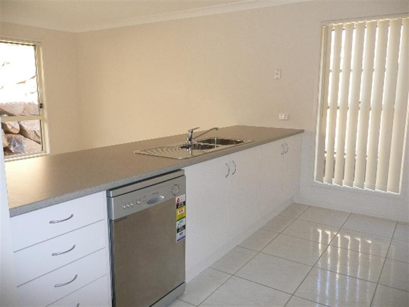 1 Grange Court, Narangba QLD 4504