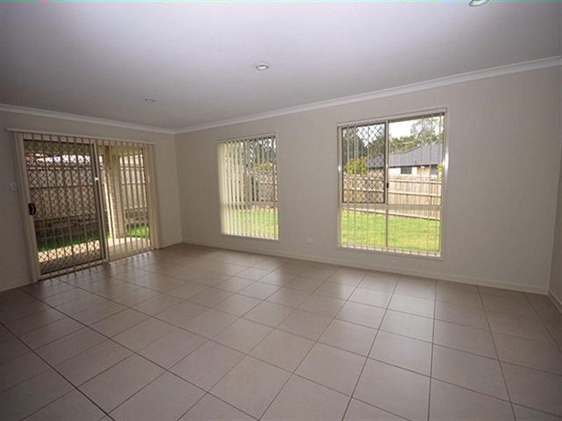 1 Baphal Crescent, Narangba QLD 4504