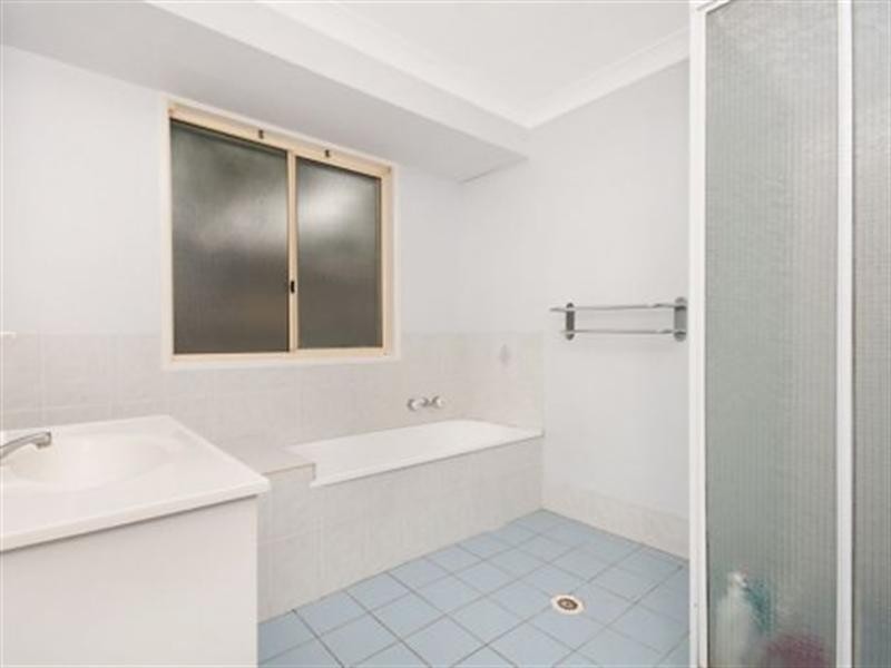 1 Kurara Court, Narangba QLD 4504