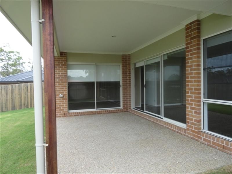 4 Smudgee Close, Narangba QLD 4504