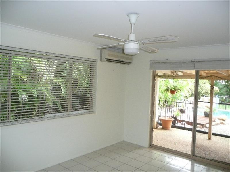 54 Hill Parade, Clontarf QLD 4019