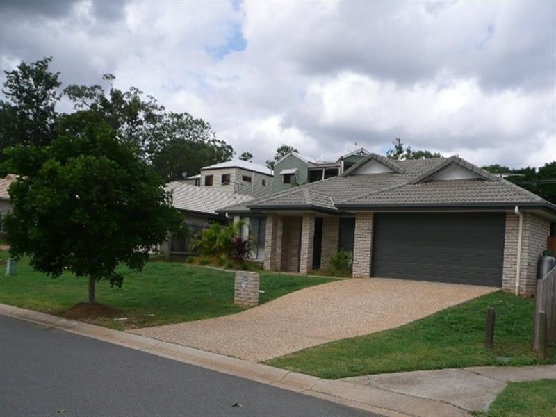 15 Lennon Boulevard, Narangba QLD 4504