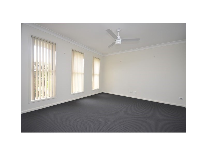 10 Valleyview Street, Narangba QLD 4504