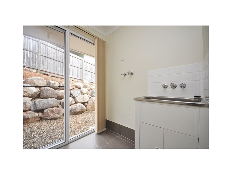 10 Valleyview Street, Narangba QLD 4504