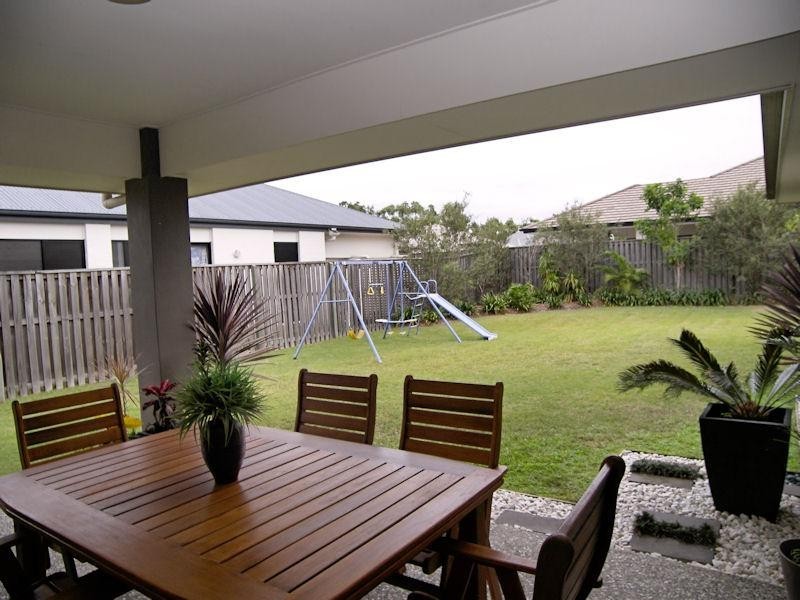 4 Angophora Close, Narangba QLD 4504