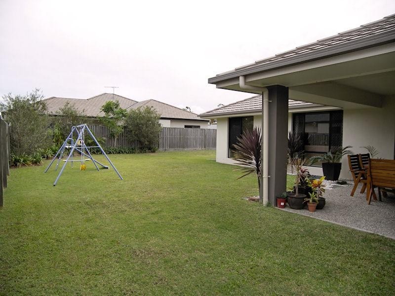 4 Angophora Close, Narangba QLD 4504