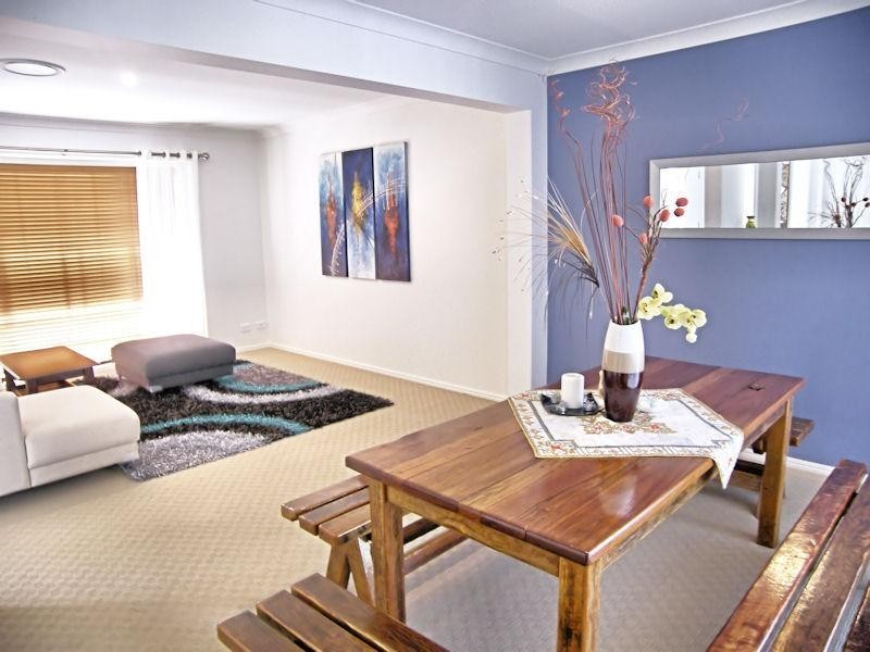 27 Wedgetail Circuit, Narangba QLD 4504