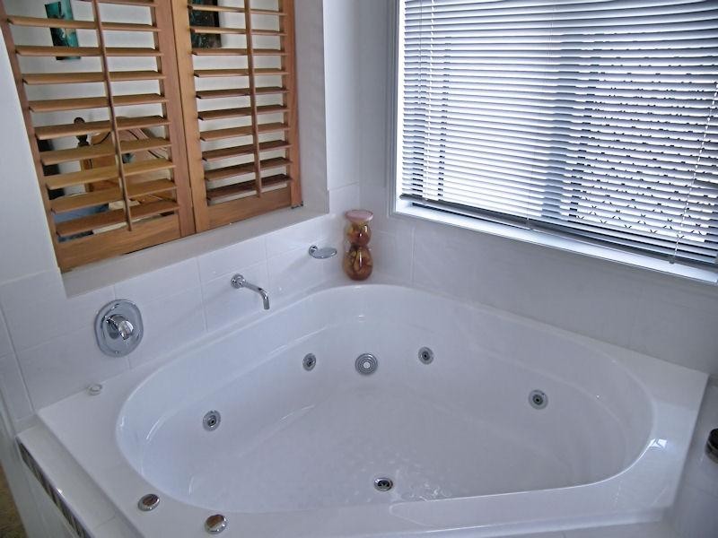 27 Wedgetail Circuit, Narangba QLD 4504