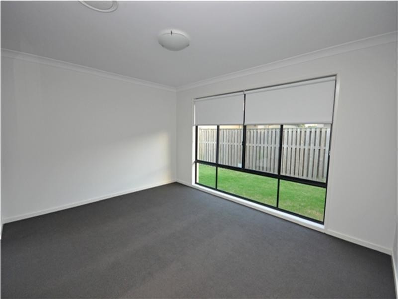 10 King Parrot Close, Narangba QLD 4504