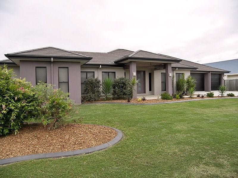 7 Peppertree Court, Narangba QLD 4504