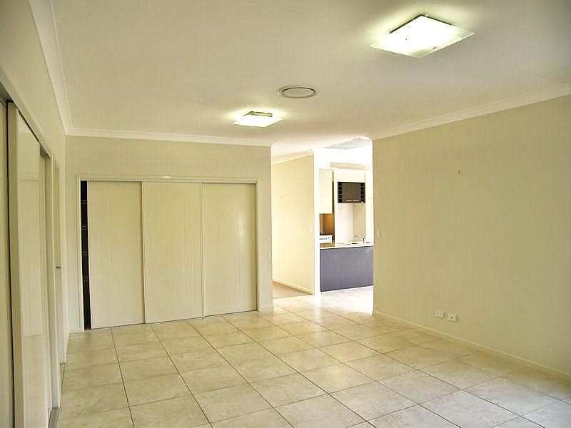 7 Peppertree Court, Narangba QLD 4504