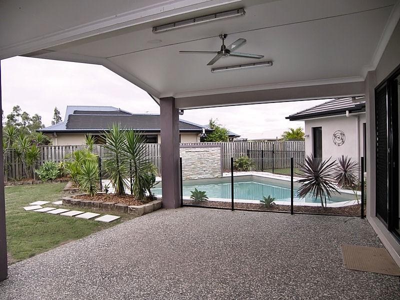 7 Peppertree Court, Narangba QLD 4504
