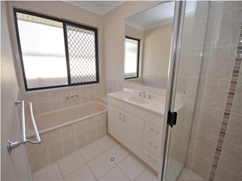 2 Melissa Place, Deception Bay QLD 4508