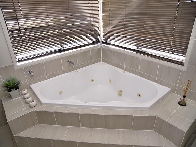 8 Grace Mac Court, Narangba QLD 4504