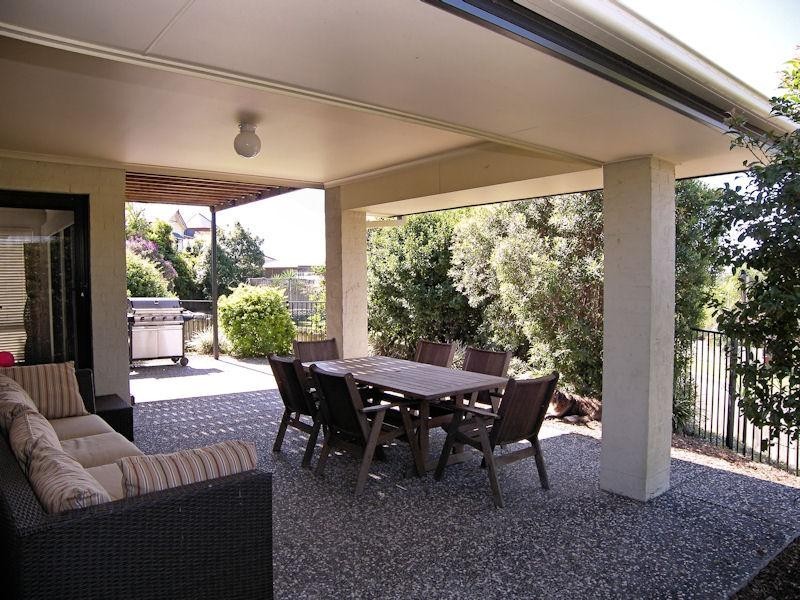 8 Grace Mac Court, Narangba QLD 4504