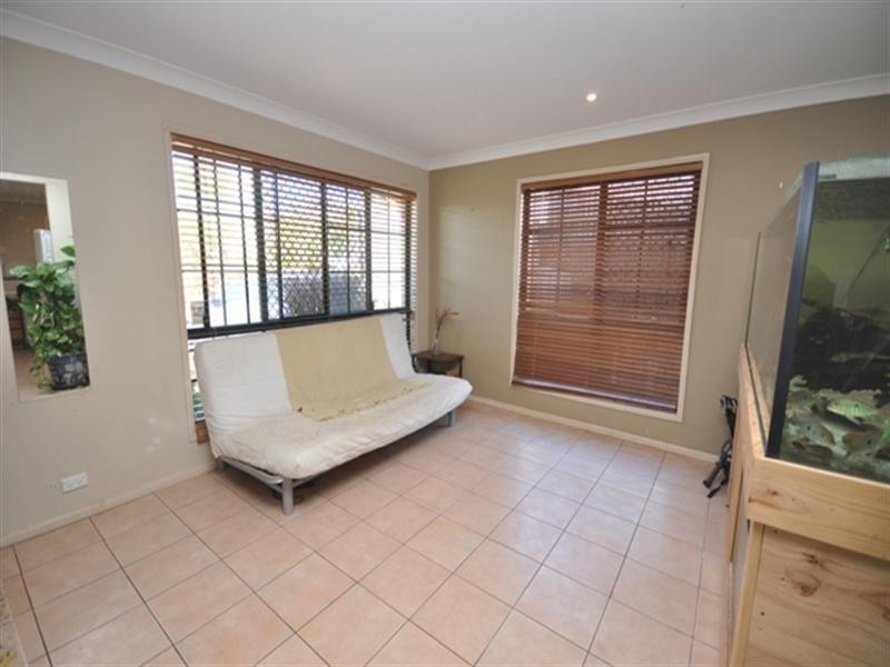 16 Kilmarnock Court, Narangba QLD 4504