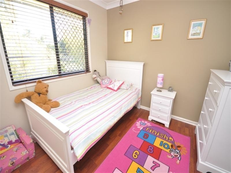 16 Kilmarnock Court, Narangba QLD 4504