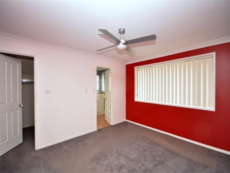 8 Ontario Crescent, Narangba QLD 4504