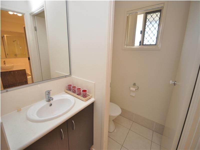 1146 Oakey Flat Road, Narangba QLD 4504