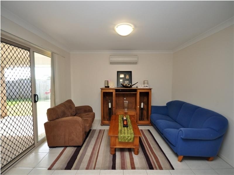 1146 Oakey Flat Road, Narangba QLD 4504