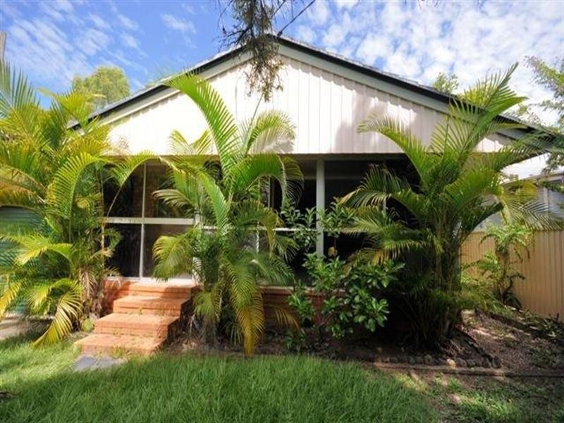 13 Brennan Road, Scarborough QLD 4020