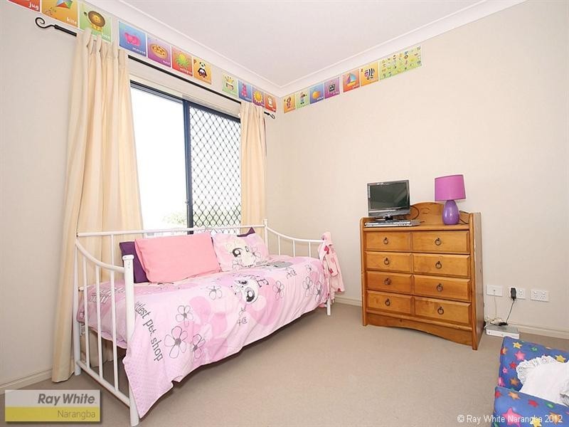 16 Seabiscuit Crescent, Kallangur QLD 4503