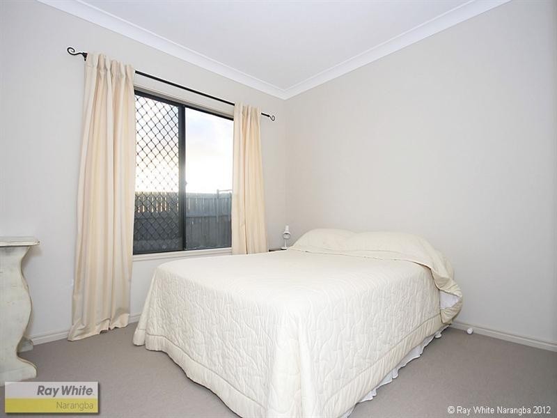 16 Seabiscuit Crescent, Kallangur QLD 4503