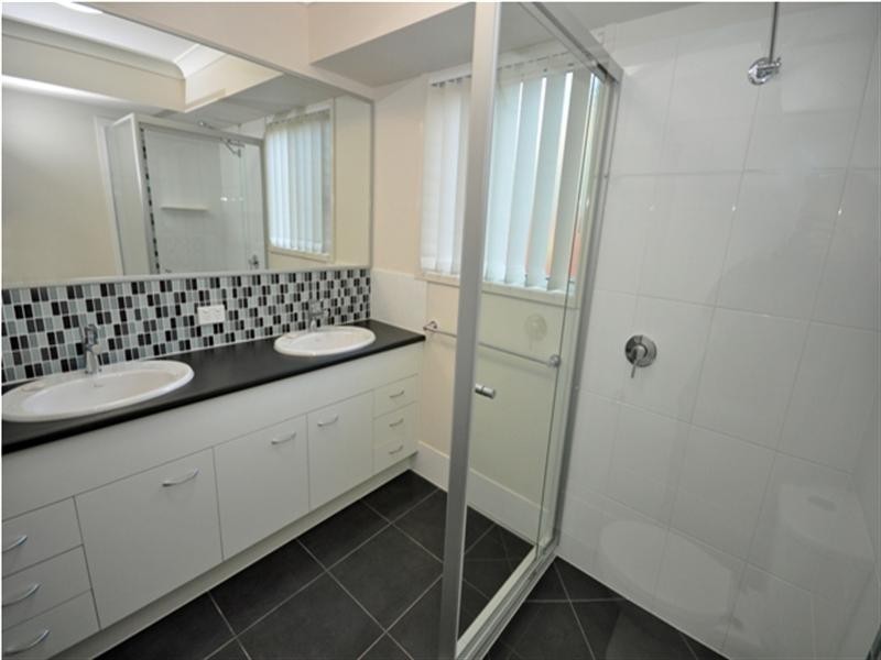 38 Tuckeroo Street, Narangba QLD 4504