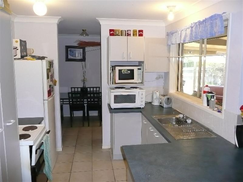 1 Kurara Court, Narangba QLD 4504