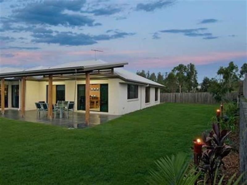 1 Wedgetail Circuit, Narangba QLD 4504