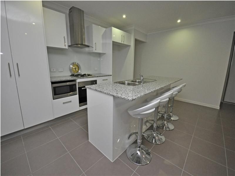 90 Central Green Drive, Narangba QLD 4504