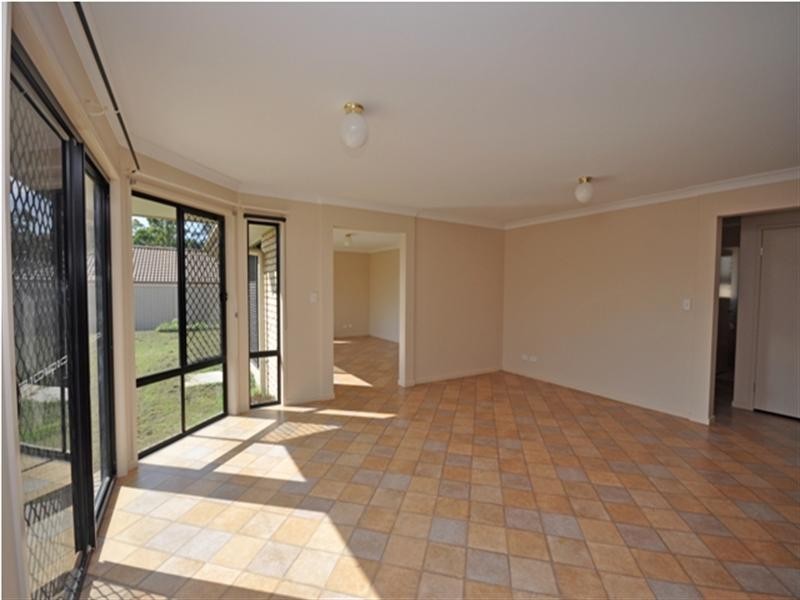 2 Melissa Place, Deception Bay QLD 4508