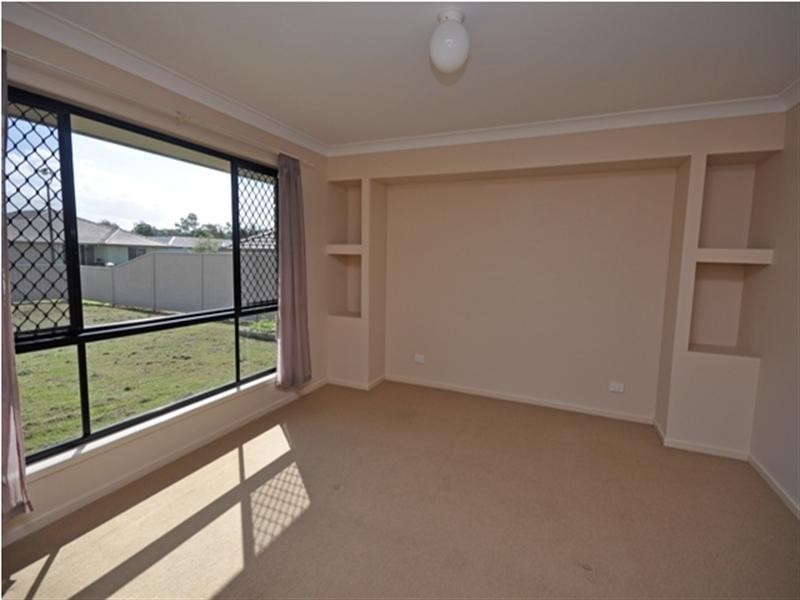 2 Melissa Place, Deception Bay QLD 4508