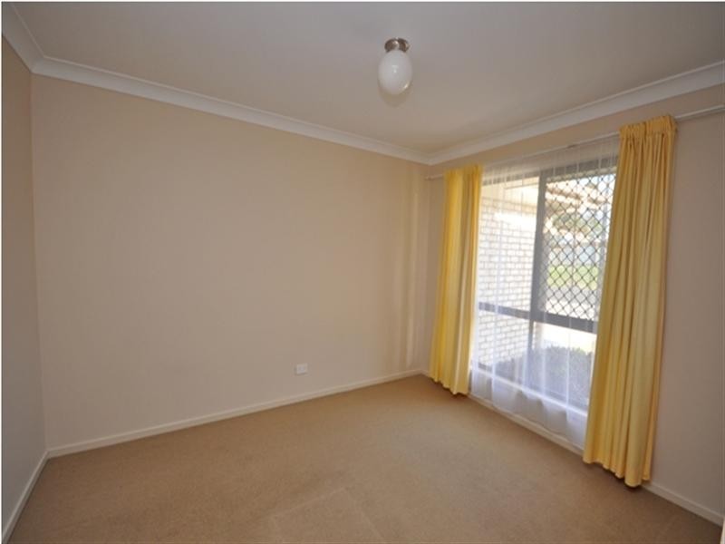 2 Melissa Place, Deception Bay QLD 4508