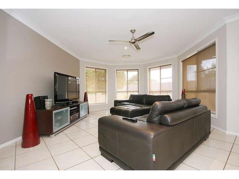 222 Nairn Road, Morayfield QLD 4506