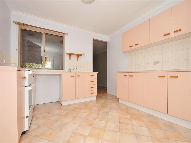 3 Cania Crescent, Petrie QLD 4502