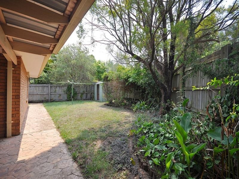 3 Cania Crescent, Petrie QLD 4502