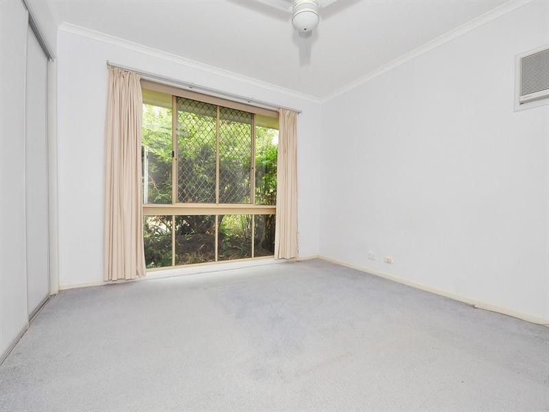 3 Cania Crescent, Petrie QLD 4502