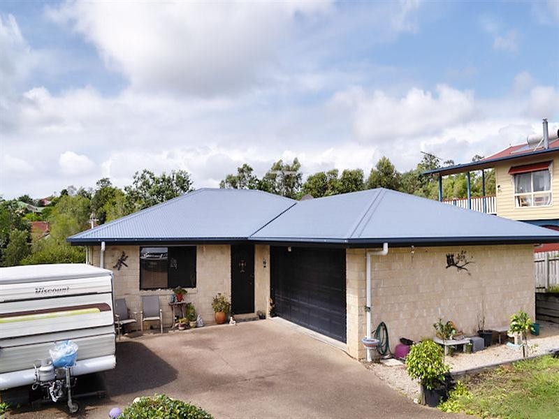 17 Piccabeen Court, Narangba QLD 4504