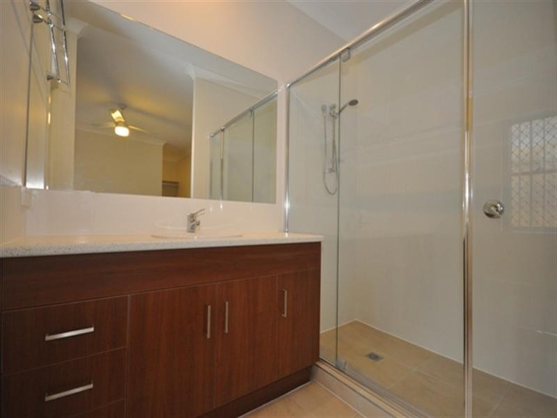 7 Braxlaw Crescent, Dakabin QLD 4503