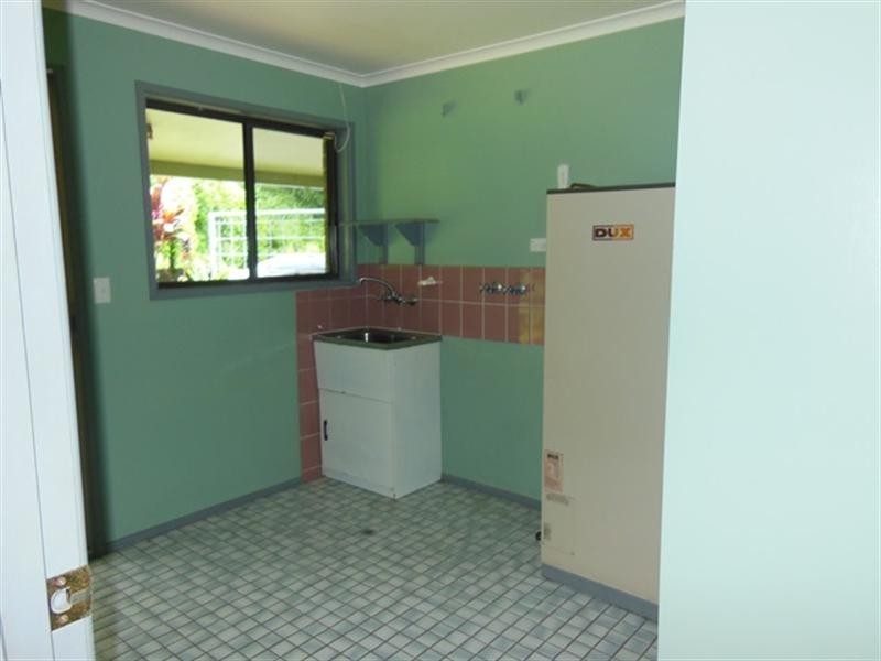 2 Blewers Road, Morayfield QLD 4506