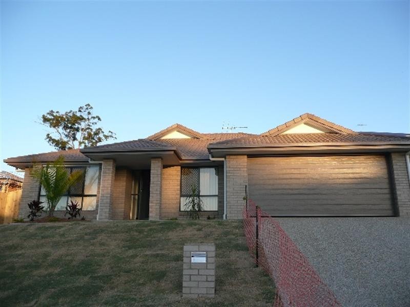 6 Valleyview Street, Narangba QLD 4504