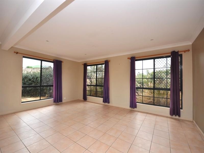 16 Kilmarnock Court, Narangba QLD 4504