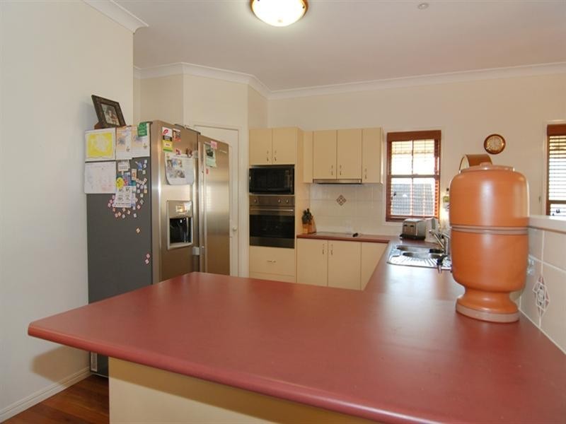 5 Esplanade, Deception Bay QLD 4508