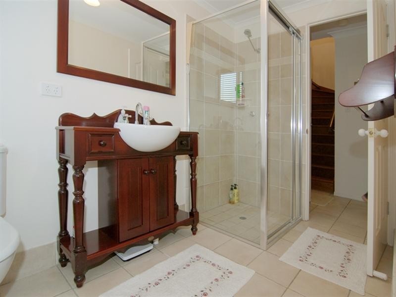 5 Esplanade, Deception Bay QLD 4508