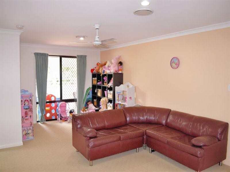 52 River Oak Way, Narangba QLD 4504